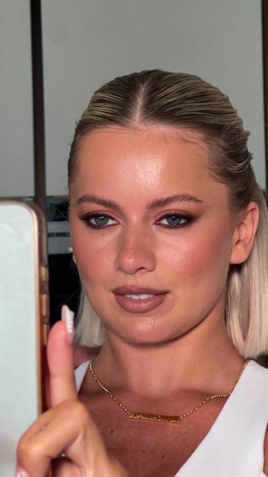 Post 8 by Georgia Rose MUA on TikTok (video)