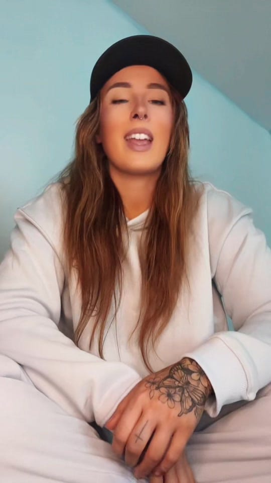 Post 9 by Chloe Wilders on TikTok (video)
