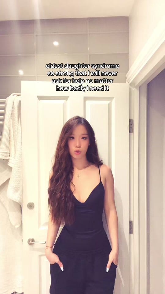Post 4 by LANANINANO on TikTok (video)