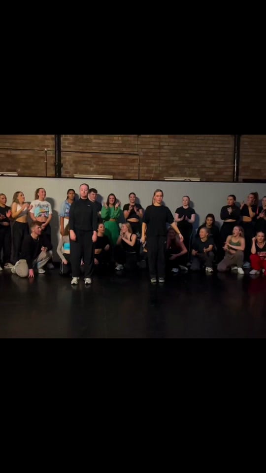 Post 8 by Jelli Studios on TikTok (video)
