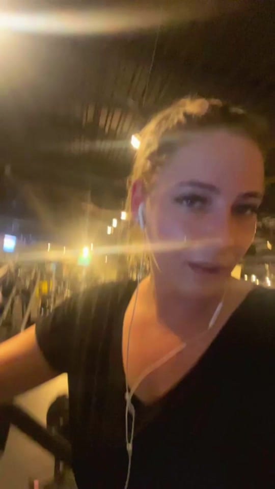Post 6 by Bailey Hallett on TikTok (video)