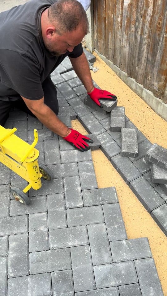 Post 10 by @Elchris Construction Ltd on TikTok (video)