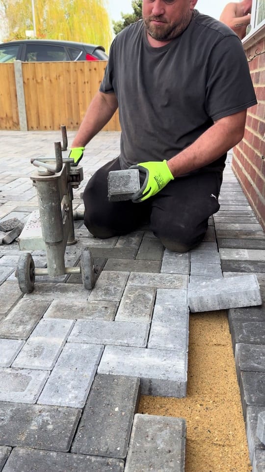 Post 6 by @Elchris Construction Ltd on TikTok (video)