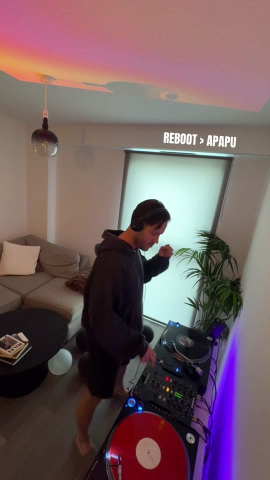 Post 1 by Ryan Croft on TikTok (video)
