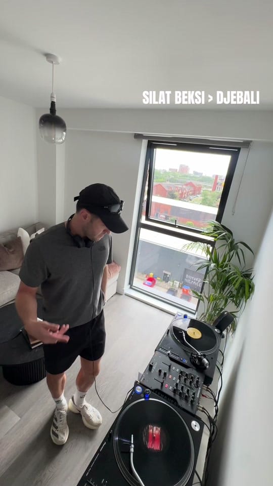 Post 2 by Ryan Croft on TikTok (video)