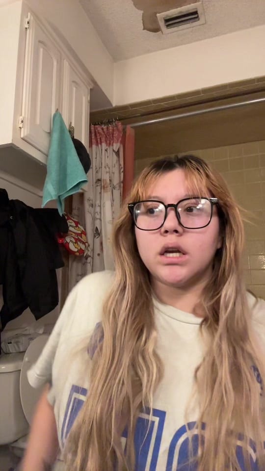 Post 2 by ale ✰ on TikTok (video)