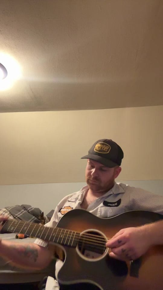 Post 5 by Dilan on TikTok (video)