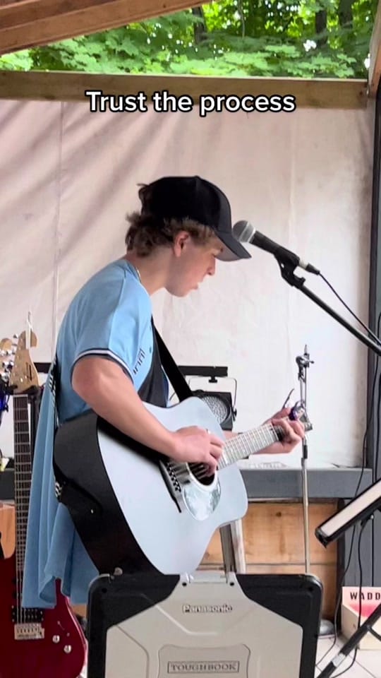 Post 10 by camgallowaymusic on TikTok (video)