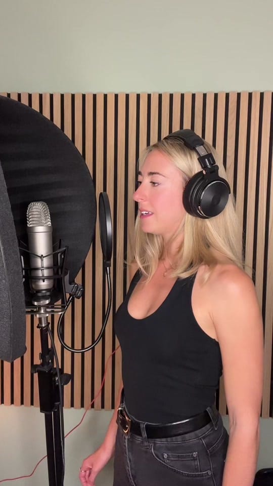 Post 1 by Louise Young on TikTok (video)