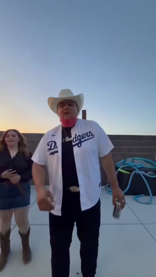 Post 10 by DESMADRES 509 on TikTok (video)