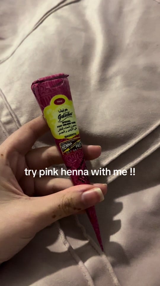 Post 8 by hennabys4ra on TikTok (video)