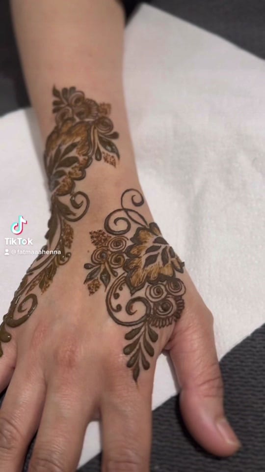 Post 7 by Biint_Alii on TikTok (video)