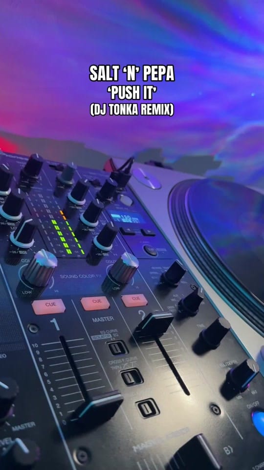 Post 4 by Ian Longo on TikTok (video)