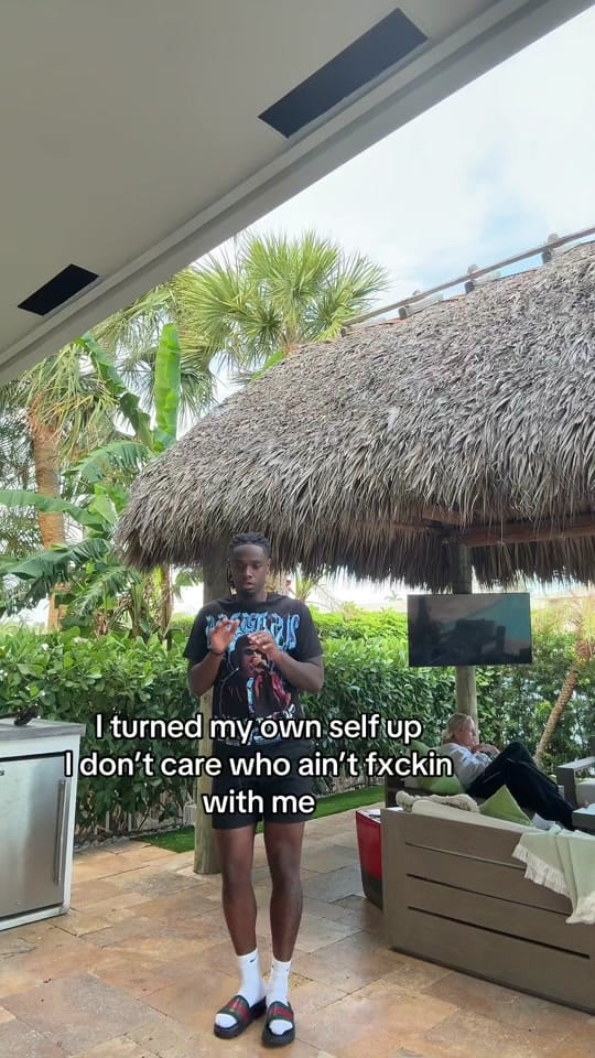 Post 2 by WhereIsMar⭐️ on TikTok (video)