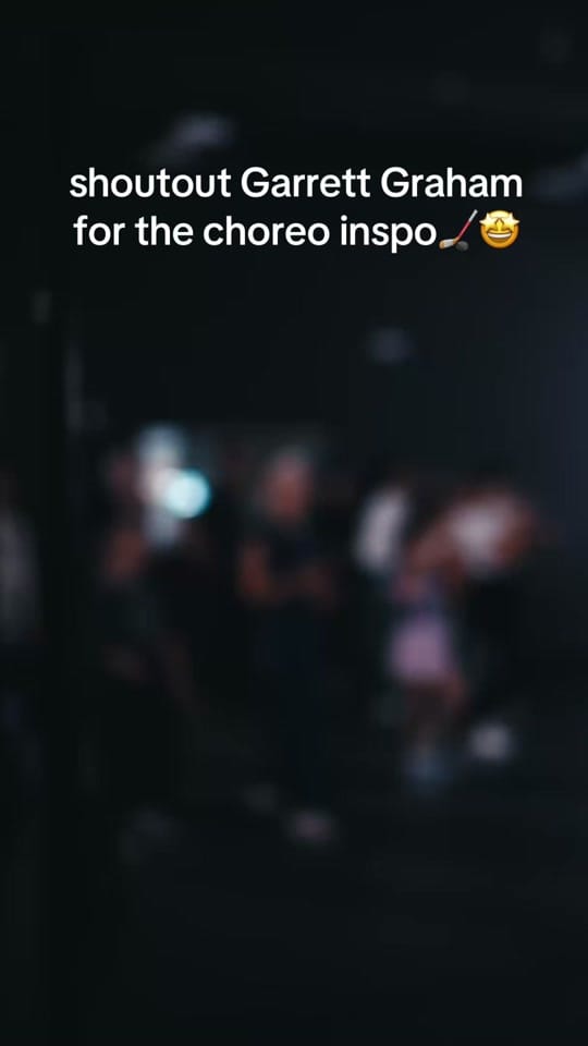 Post 2 by Jessica Rizzardi | Dancer Jess on TikTok (video)