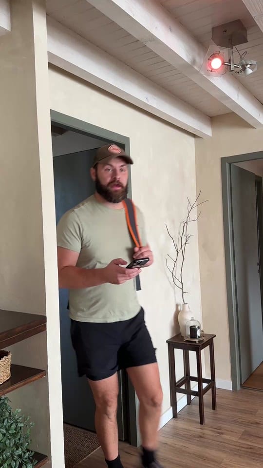 Post 4 by annanotmontanna on TikTok (video)