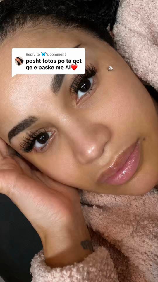 Post 8 by Rinesa Bytyqi Qorrolli on TikTok (video)