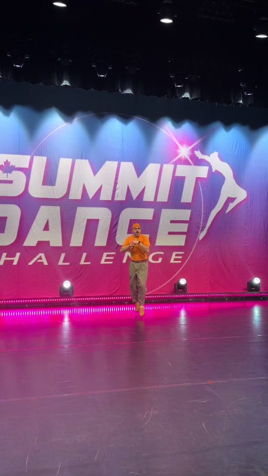 Post 10 by SummitDanceChallenge on TikTok (video)