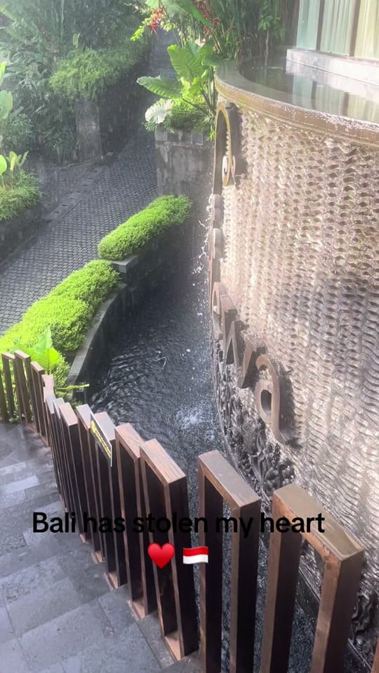 Post 1 by julie_mc19 on TikTok (video)