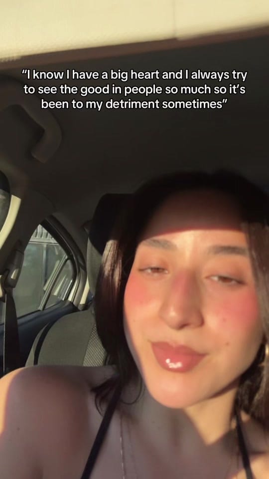 Post 3 by Amanda Videla on TikTok (video)