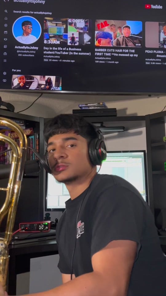 Post 2 by JohnyPlaysTrombone on TikTok (video)