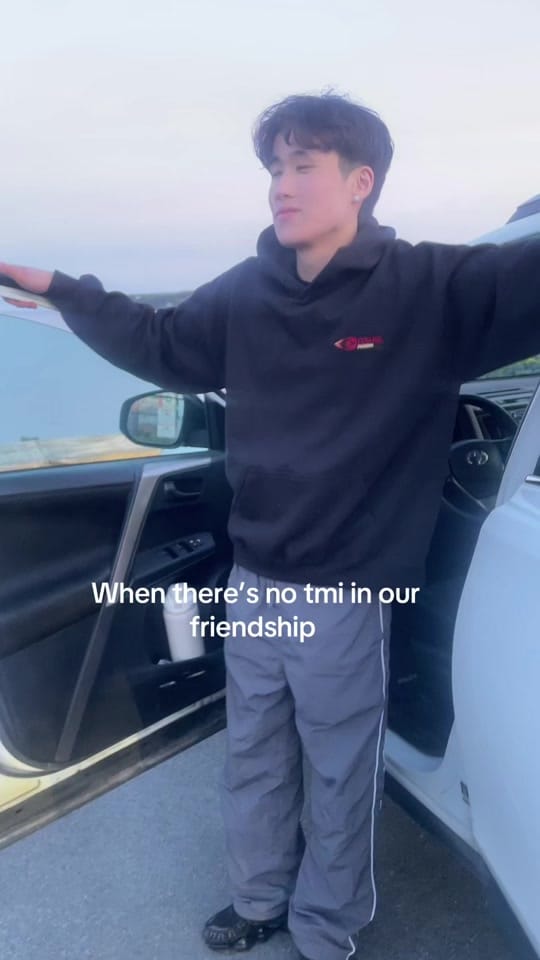 Post 6 by 🤨 on TikTok (video)