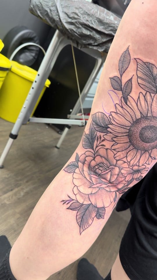Post 2 by Kayleigh Peach Tattoo 🍑 on TikTok (video)