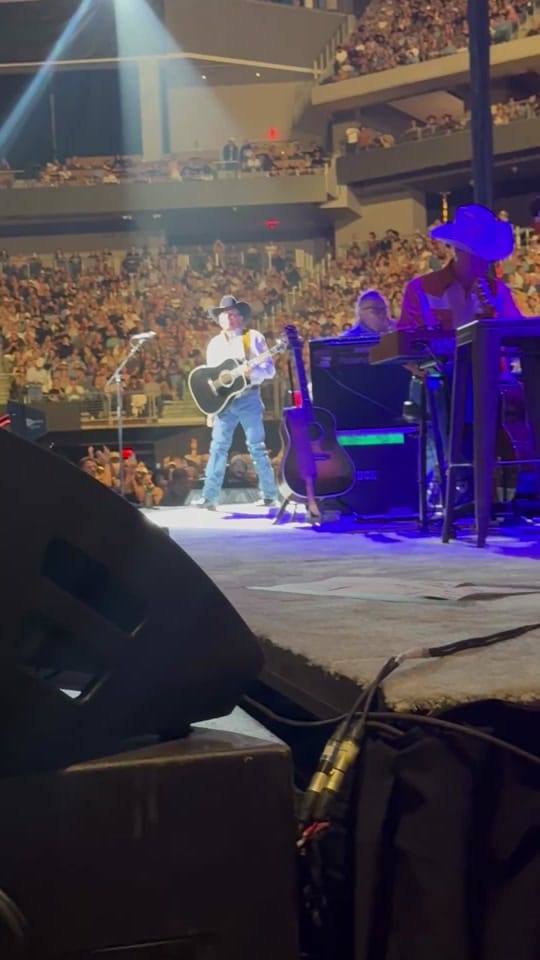 Post 4 by Heather White on TikTok (video)