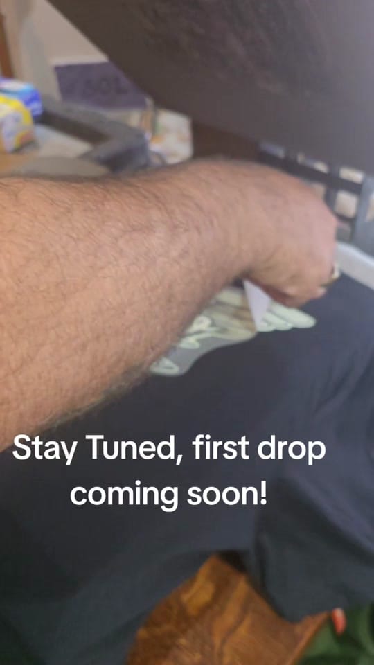 Post 2 by Mexi Mike on TikTok (video)