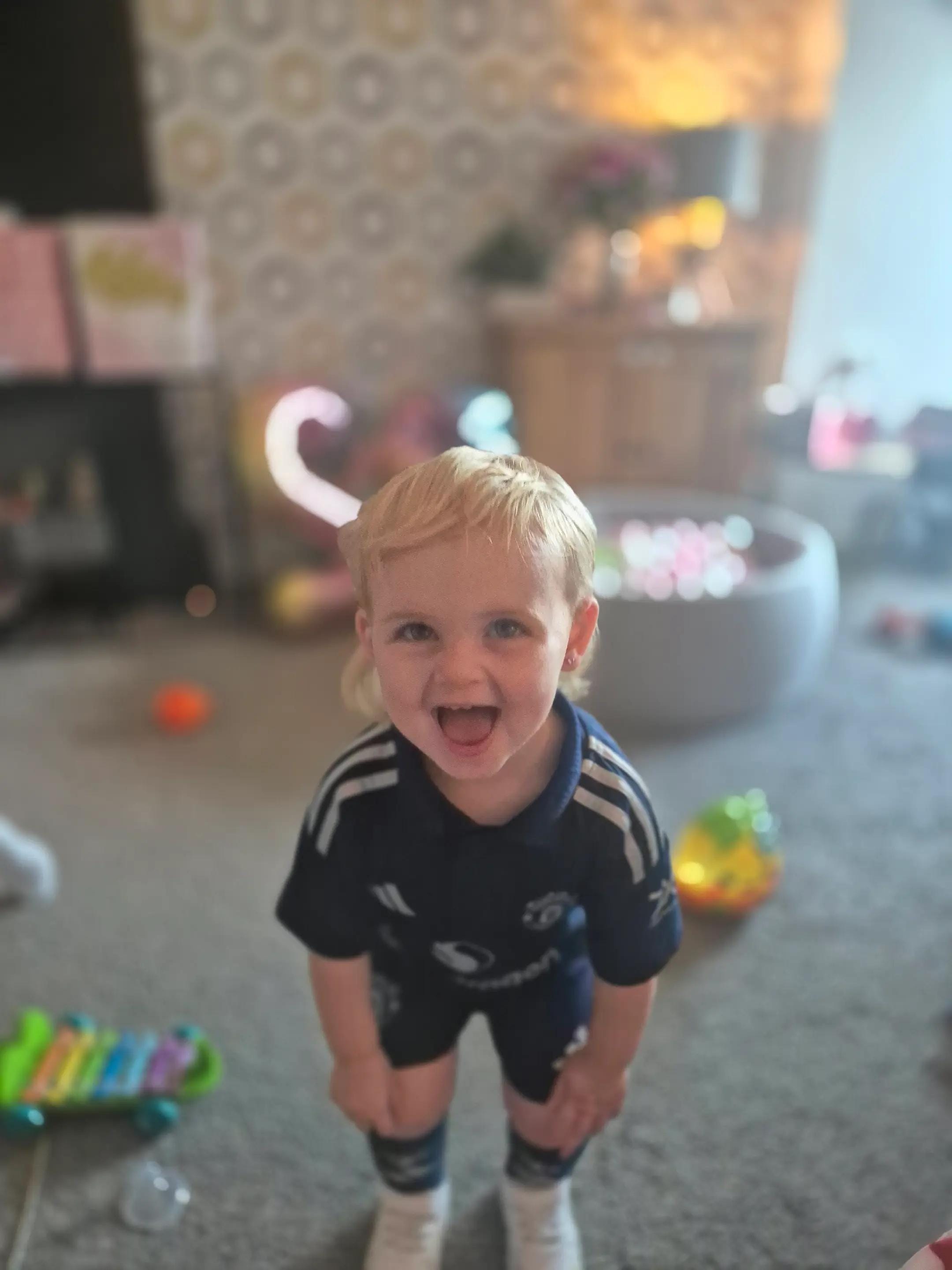 Post 2 by Stephan Holt on TikTok (video)