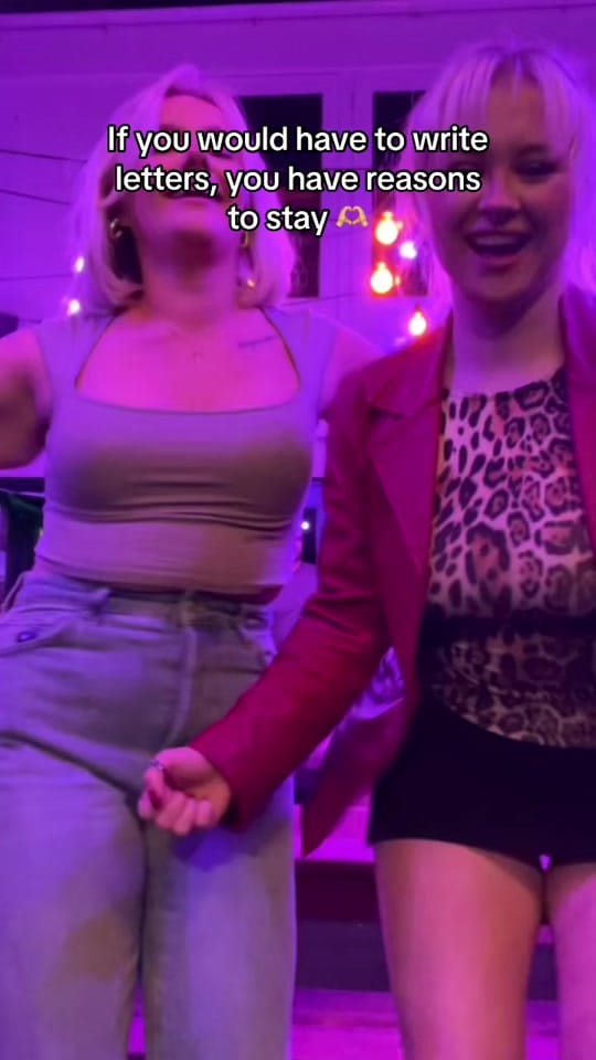 Post 2 by Dani Sewell on TikTok (video)