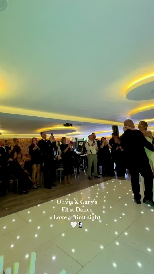Post 9 by Lizzie Laine Wedding Singer on TikTok (video)