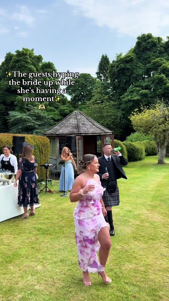 Post 10 by Lizzie Laine Wedding Singer on TikTok (video)