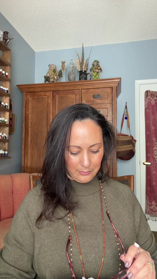 Post 1 by Gillian White 🇨🇦 on TikTok (video)