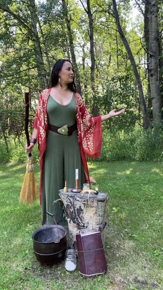Post 9 by Gillian White 🇨🇦 on TikTok (video)