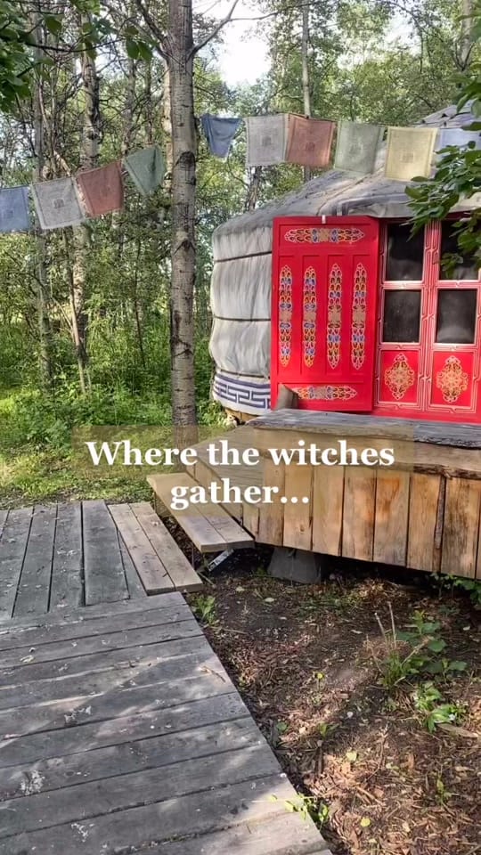 Post 10 by Gillian White 🇨🇦 on TikTok (video)