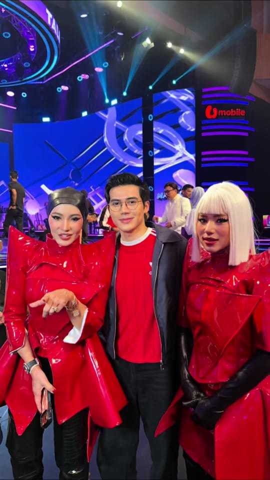 Post 3 by Zoeyrahman on TikTok (video)