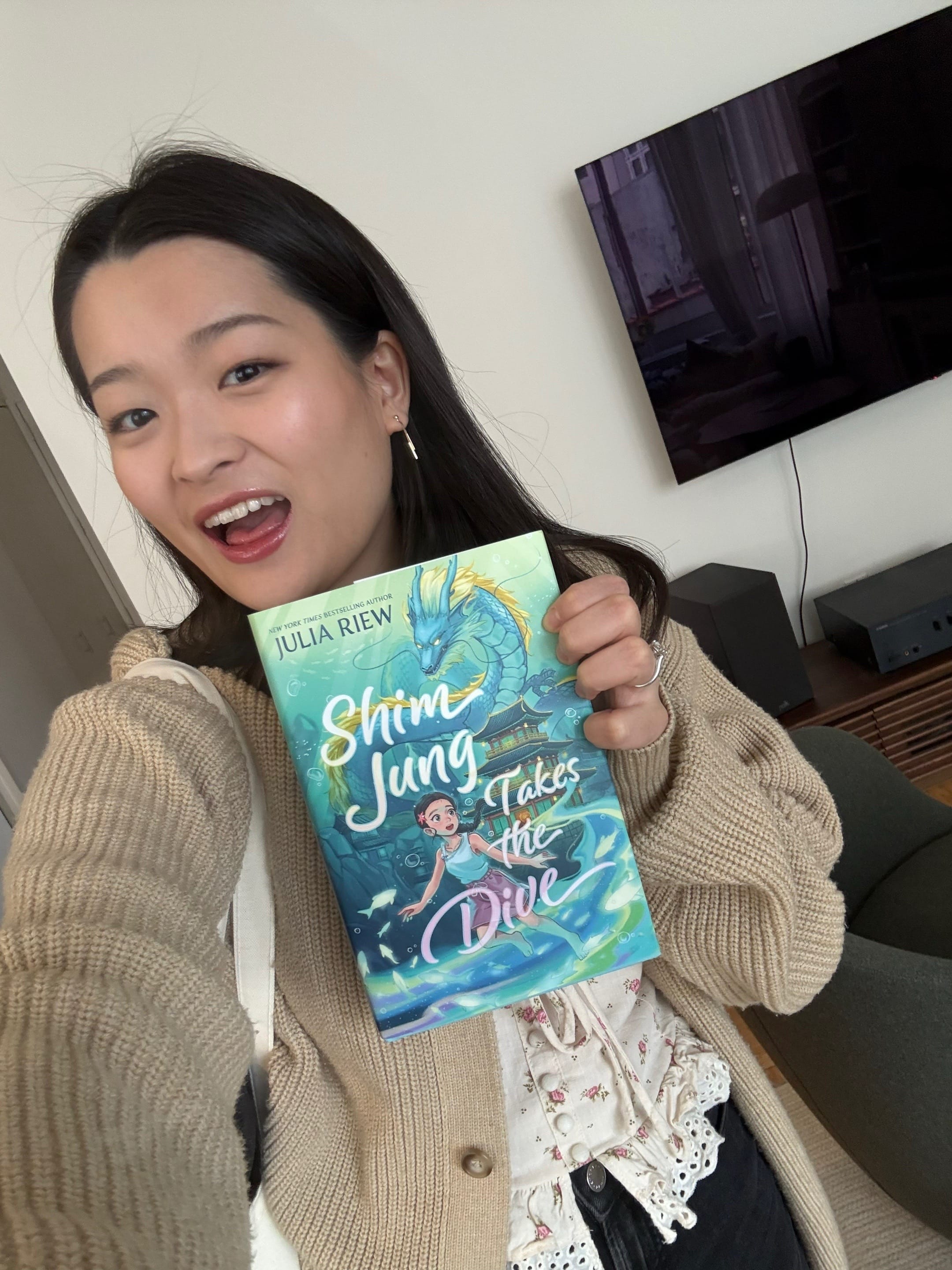 Post 5 by Julia Riew on TikTok (video)