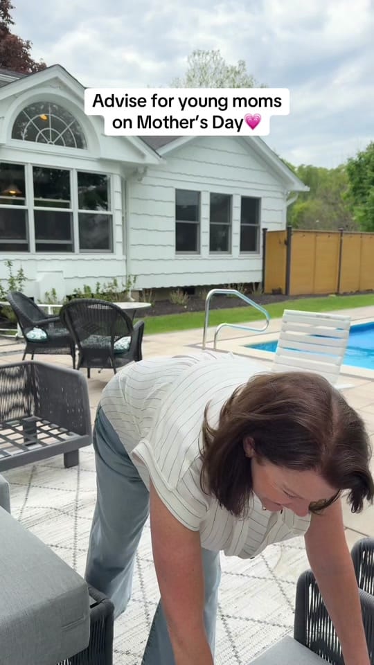 Post 6 by Mary + Bri on TikTok (video)