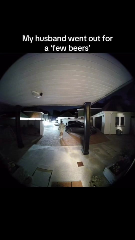 Post 10 by EmsyChar on TikTok (video)