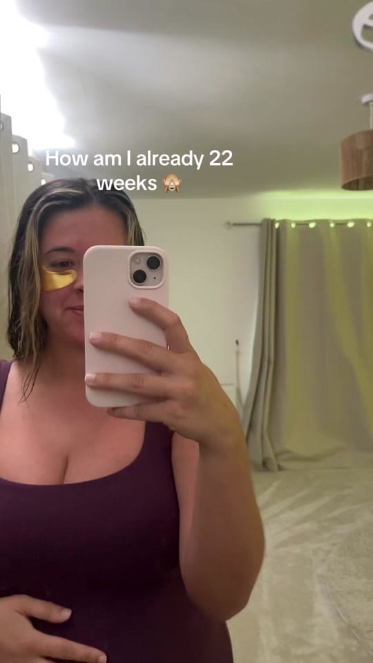 Post 1 by EmsyChar on TikTok (video)