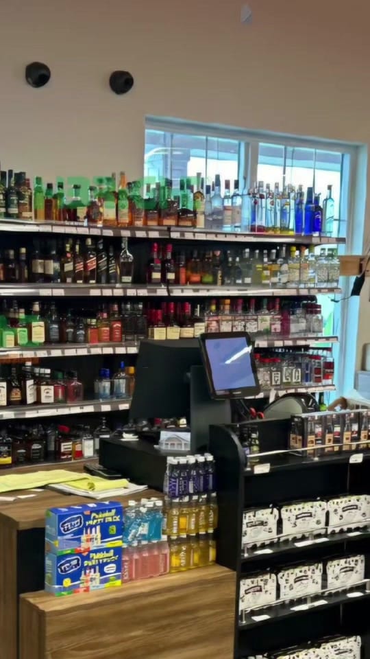 Post 7 by Ex-Drunk Dave on TikTok (video)
