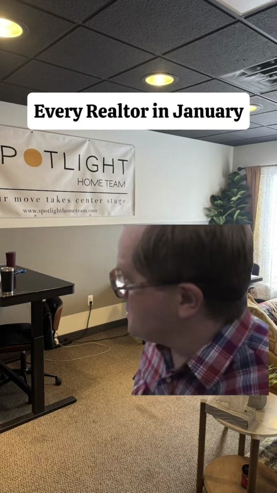 Post 4 by TheFunnyAgent |  Dan DeCapua on TikTok (video)