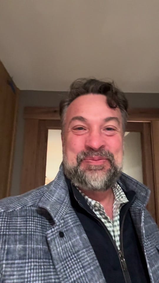 Post 1 by TheFunnyAgent |  Dan DeCapua on TikTok (video)