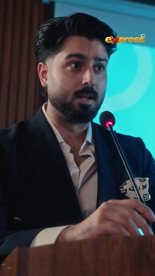 Post 2 by Muskan2327 on TikTok (video)