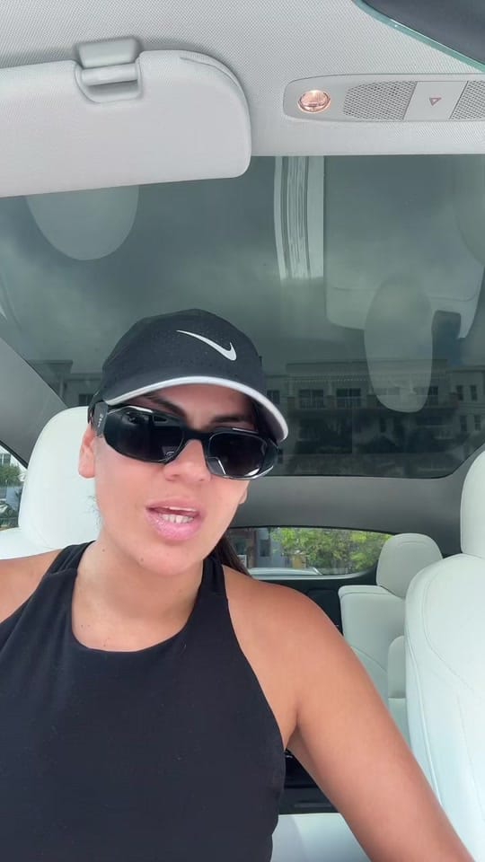 Post 10 by Maria Fernanda Dingle on TikTok (video)