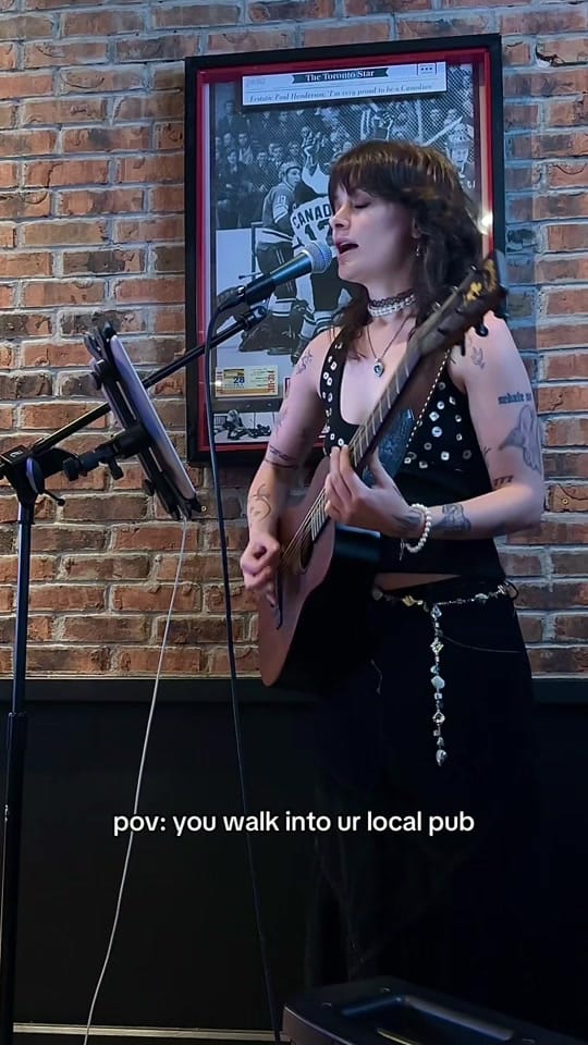 Post 6 by Melina Melle on TikTok (video)