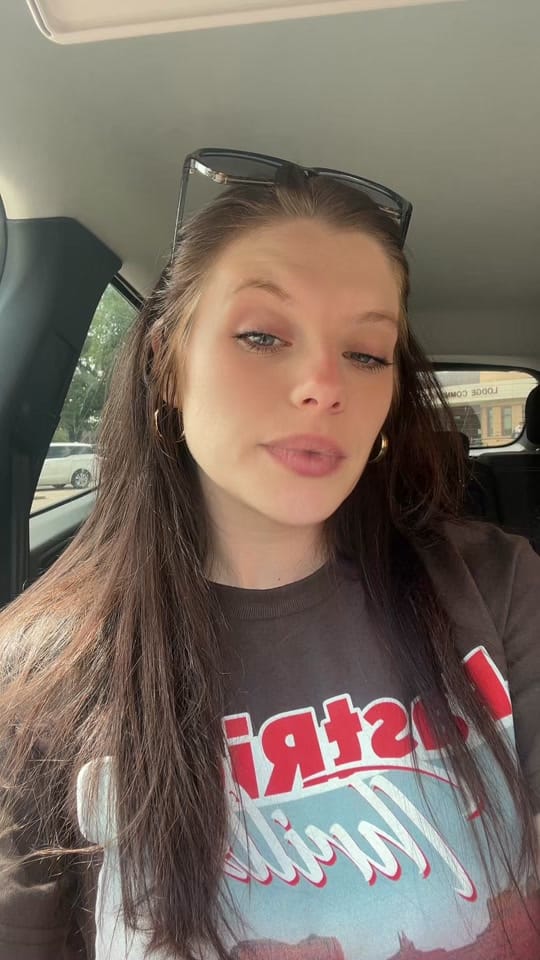 Post 10 by Anna✨ on TikTok (video)