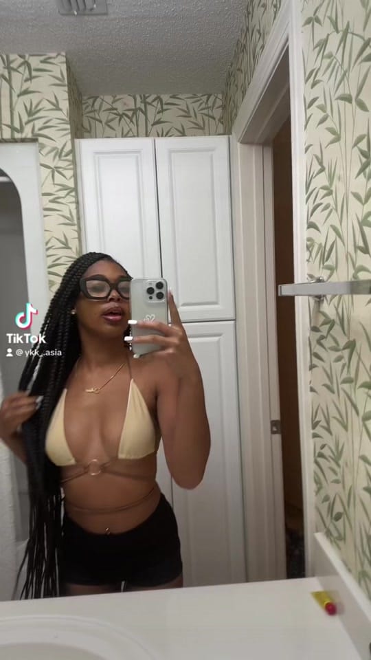 Post 9 by Asia🫶🏽 on TikTok (video)