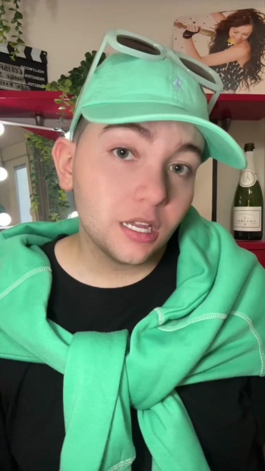 Post 5 by XUR on TikTok (video)